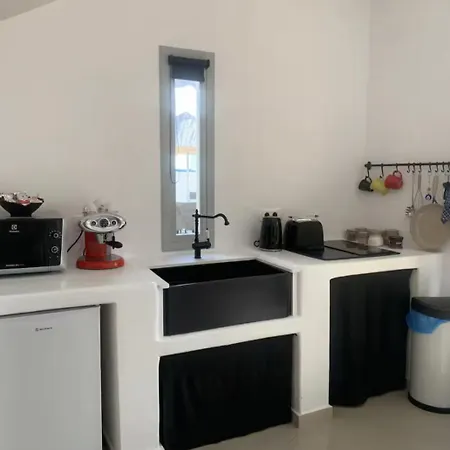 Rembelos Santorini 페리사