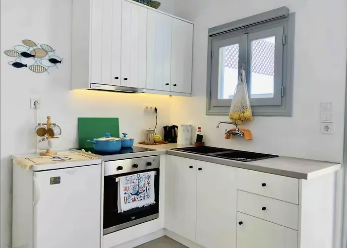 Rembelos Santorini Διαμέρισμα Περίσσα